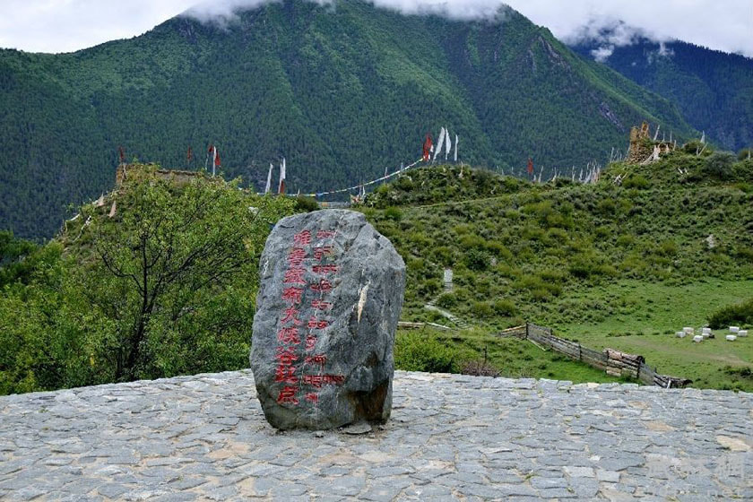 雅魯藏布大峽穀