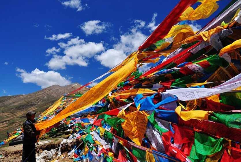 西藏风马旗