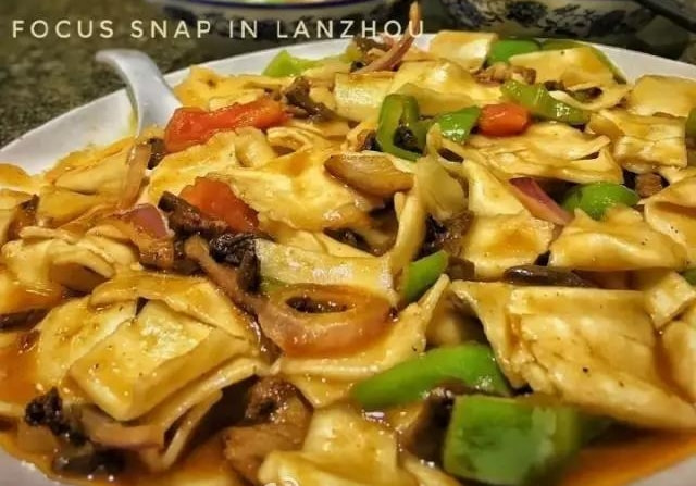 蘭州美食譜——蘭州炒麵片