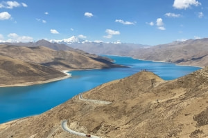 西藏 · 羊湖（羊卓雍措）避坑&拍照攻略