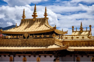 西藏哪個寺廟的香火最旺盛？