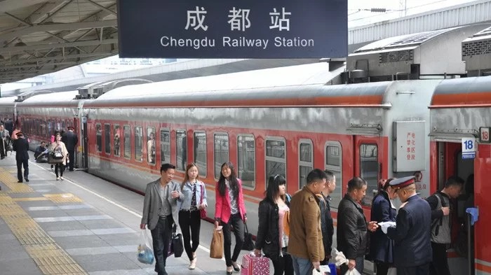 成都到拉薩火車 Z322 票價與時刻表攻略