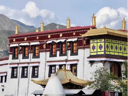 西藏聖域：外籍旅人的寺廟修行推薦