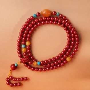 硃砂串珠佛珠：靜紅之光中的修行與美學