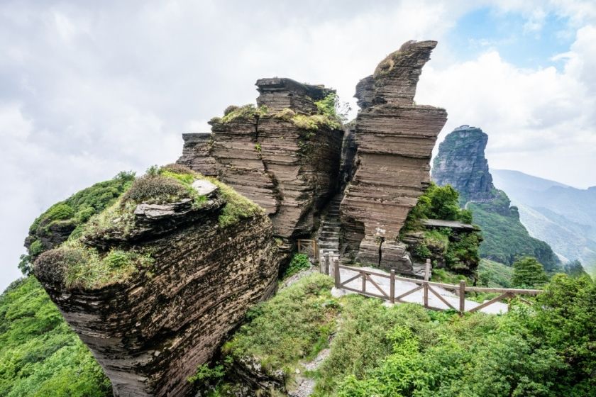 張家界貴州7日深度遊｜鳳凰古城梵淨山世界遺產山水與人文之旅