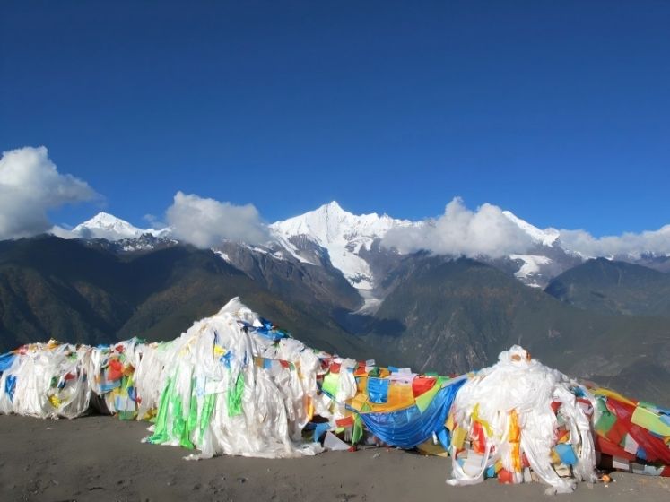 梅里雪山