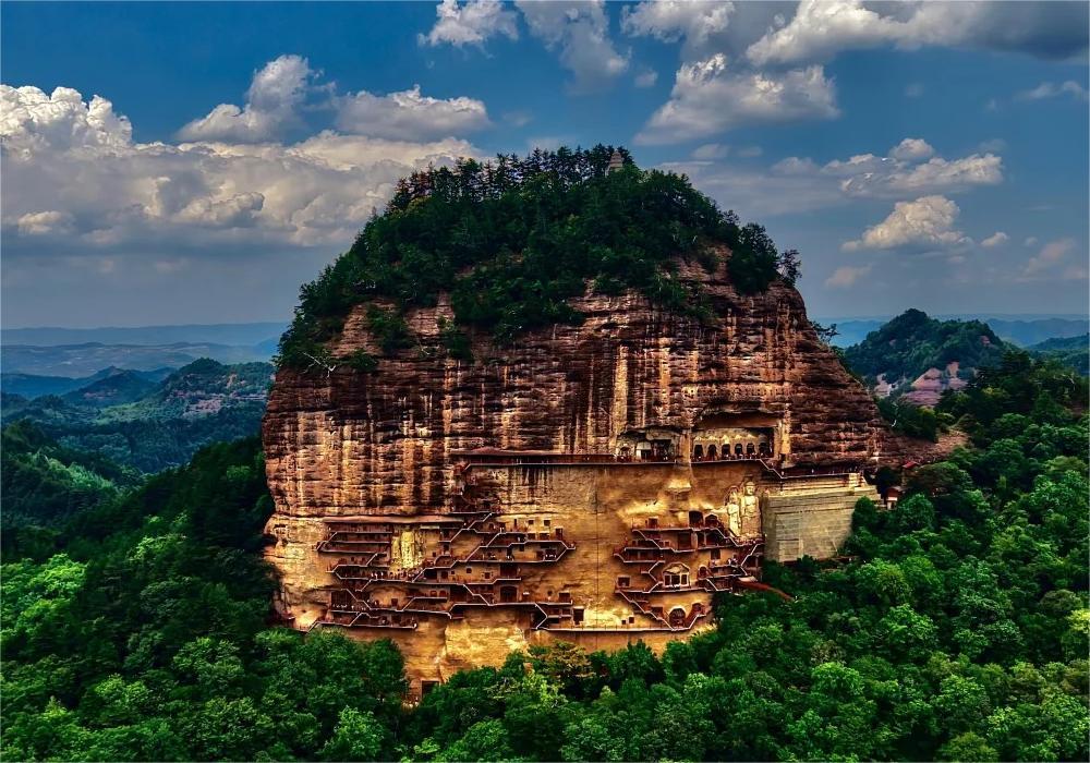 麥積山石窟·官鵝溝·尋夢香巴拉雙飛8日遊｜甘南川西北深度人文與自然之旅