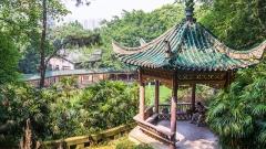 重慶張家界 6 日｜李子壩輕軌-天門山-玻璃棧道