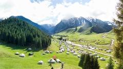 烏魯木齊海拔高度與地理魅力全解析|探索亞心之都的高原都市風光