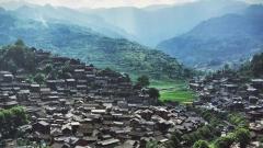 貴州深度5日遊｜黃果樹瀑布·小七孔·西江千戶苗寨·青巖古鎮·貴陽城市探索