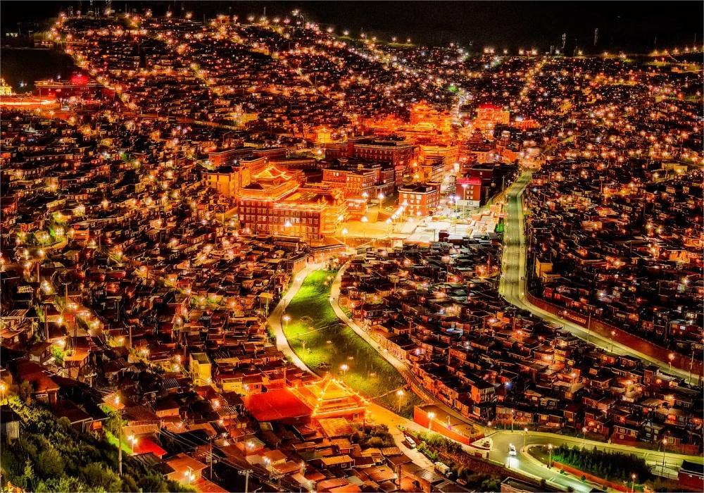 甘南川西北環線八日遊|拉卜楞寺、郎木寺、扎尕那、色達佛學院深度之旅