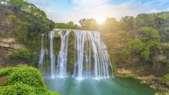 貴州山水人文6日行｜黃果樹瀑布·小七孔·西江苗寨·梵淨山精華環線