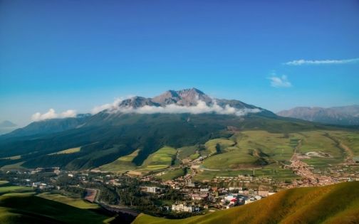 青海甘肅大環線 9 日深度游玩｜從西寧到敦煌的史詩級公路旅行