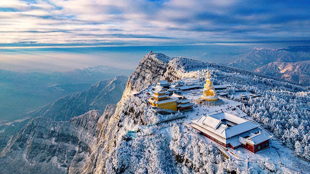 四川成都6日深度遊丨樂山大佛-峨眉山-黃龍-九寨溝