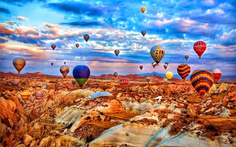 新疆絲綢之路大環線深度12日遊：喀什塔縣、敦煌、張掖、青海湖全景之旅