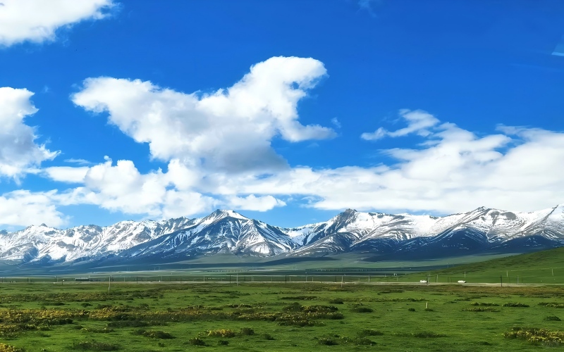 祁連山旅遊攻略：探索中國西北最壯麗的風景區之一