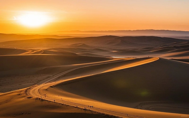 絲路奇境‧青甘大環線12天（茶卡天空之鏡、青海、鳴沙山月牙泉）