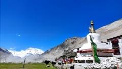 絨布寺旅遊指南:探訪世界上海拔最高的寺廟