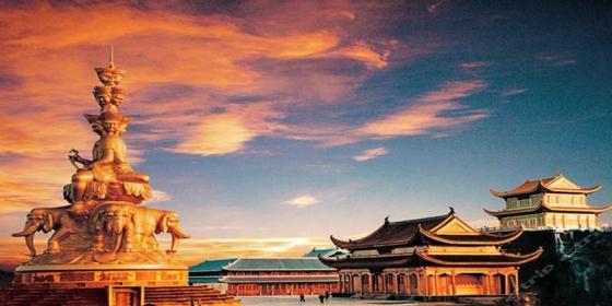 峨眉山金頂天氣：氣溫與穿衣指南