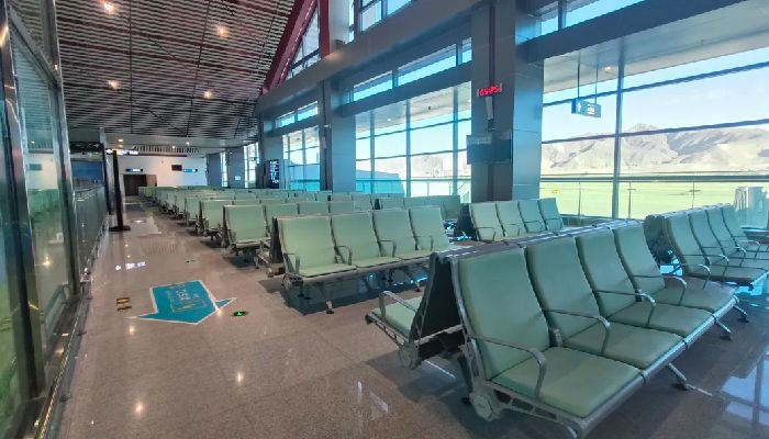 日喀則和平機場候機廳