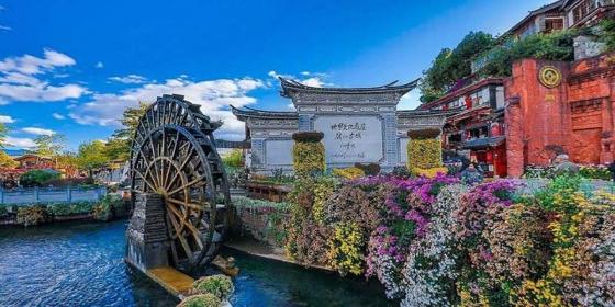 雲南麗江6月天氣指南：降雨、穿搭與行程調整