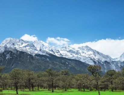 雲南麗江8月天氣全攻略 - 必看的出行氣候指南