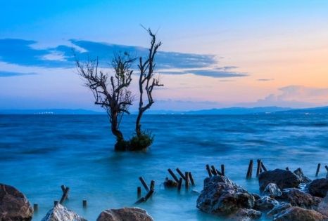 春城昆明海拔探秘：在1900米高原邂逅四季如春