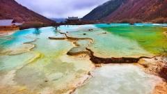 九寨溝景區全攻略：開放時間、季節特色、遊覽路線完全指南