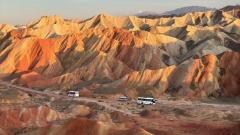 張掖丹霞地貌深度解讀：色彩從何而來？