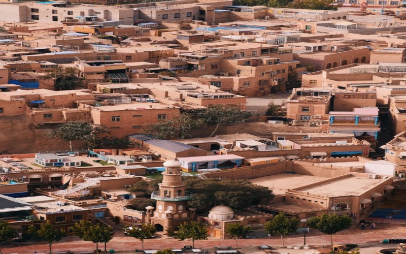 縱貫南北疆12日:暢遊賽里木湖、獨庫公路、喀什古城、帕米爾高原全覽