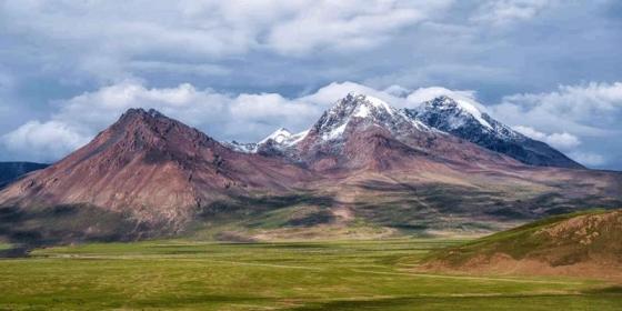 岡仁波齊海拔指南：高度、風險與出行準備要點