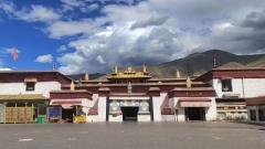 山南昌珠寺:西藏第一座佛殿與唐蕃文化的交會之地