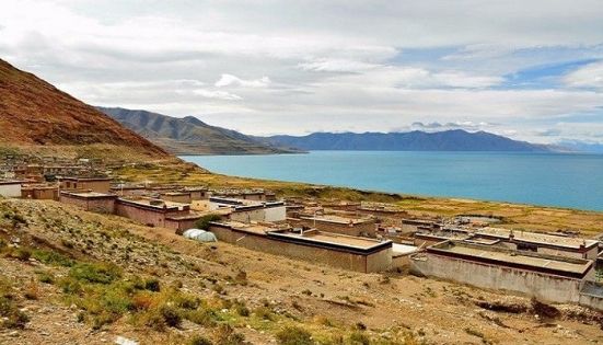 那曲文部南村村莊