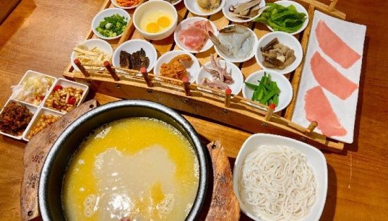 雲南美食攻略：吃什麼、去哪吃與實用建議