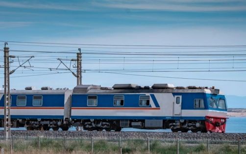 格爾木至拉薩火車全攻略:天路之旅的完美出行指南