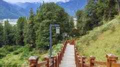 林芝旅遊景點推薦 - 2026不繞路攻略,跟著走就能玩透林芝