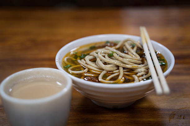 藏式拉麵和甜茶