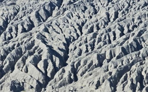 獨山子大峽谷拍照攻略｜最強機位＋避坑指南，一次拍出地理大片