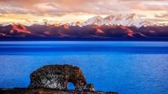 西寧至拉薩火車：馳騁天路的高原秘境探索之旅