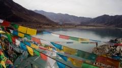 從山神到眾生 拉薩如何在信仰、自然與生活之間形成自身的文明樣貌