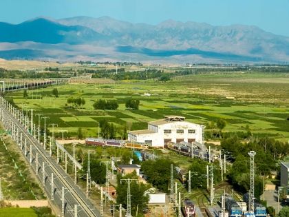 青藏線全攻略：世界上海拔最高鐵路與公路的極境之旅