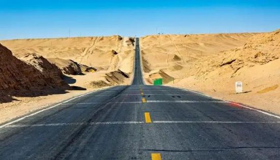 大柴旦旅遊實用指南：交通、景點、住宿全解析