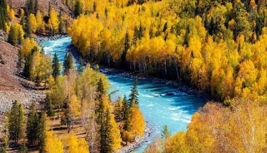 阿勒泰天氣旅行指南：四季氣候特點、最佳旅遊時間與行前準備建議