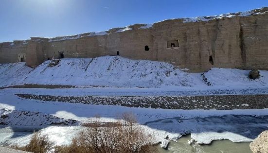 敦煌榆林窟冬季