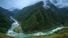 雲南特色旅遊區攻略：怒江大峽谷、沙溪古鎮與瑞麗芒市深度玩法