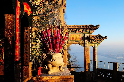 雲南昆明-大理-麗江-香格里拉純玩8日拼團遊