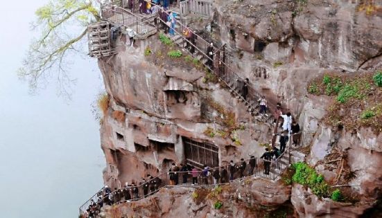 樂山大佛九曲棧道