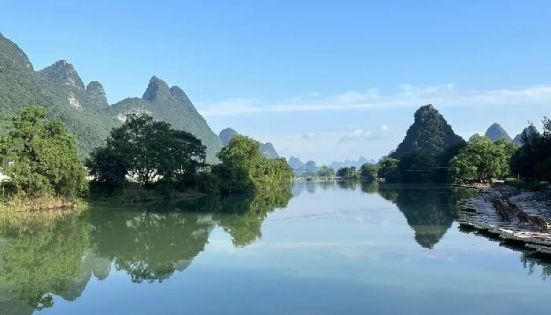 桂林陽朔遇龍河