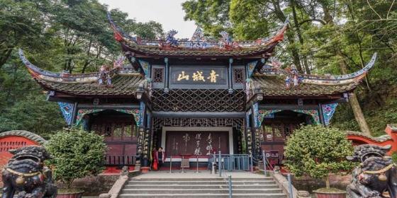 成都都江堰青城山怎麼玩？一篇看懂景點亮點、交通與行前準備