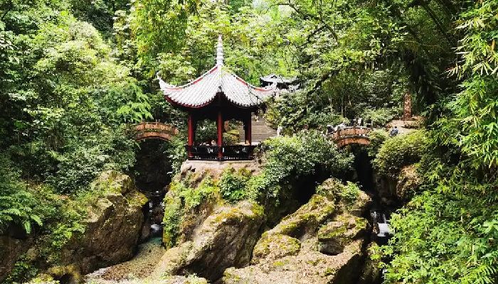 峨眉山清音閣雙橋清音